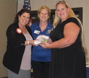 Julia, Beri,, and Dawn